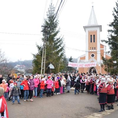 10-13 martie: Valea Mare: Vizita Măicuţei de la Cacica şi misiuni populare