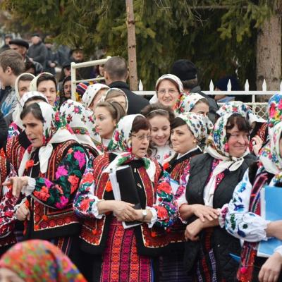 10-13 martie: Valea Mare: Vizita Măicuţei de la Cacica şi misiuni populare