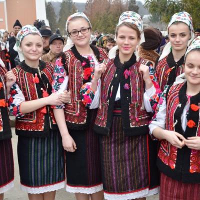 10-13 martie: Valea Mare: Vizita Măicuţei de la Cacica şi misiuni populare