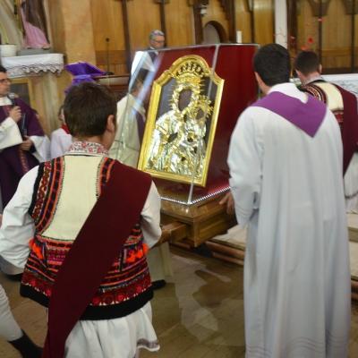 10-13 martie: Valea Mare: Vizita Măicuţei de la Cacica şi misiuni populare