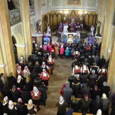 10-13 martie: Valea Mare: Vizita Măicuţei de la Cacica şi misiuni populare