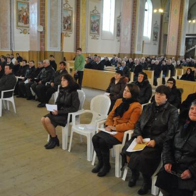 10 martie: Faraoani: Investirea noului consiliu pastoral parohial