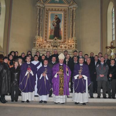 10 martie: Faraoani: Investirea noului consiliu pastoral parohial