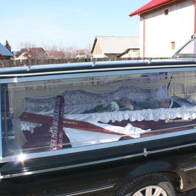 13 martie: Gherăeşti: Funeraliile sorei Maria Bereşoaie