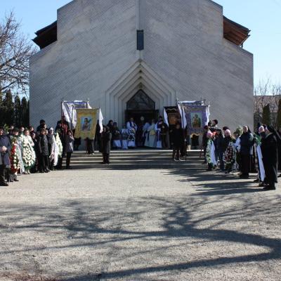 13 martie: Gherăeşti: Funeraliile sorei Maria Bereşoaie