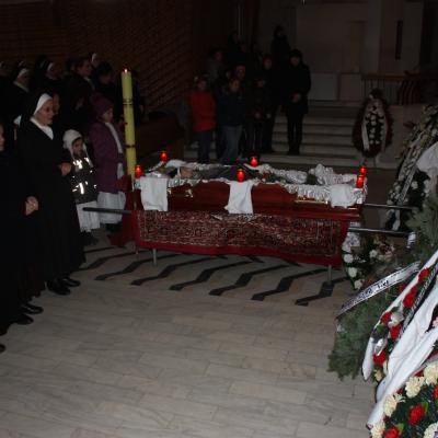 13 martie: Gherăeşti: Funeraliile sorei Maria Bereşoaie