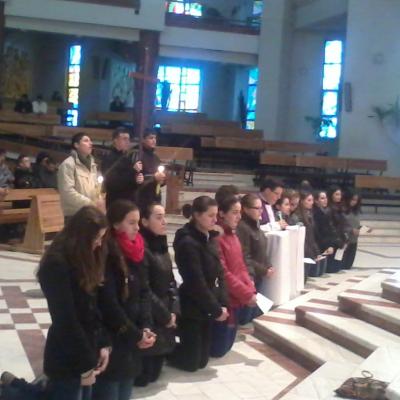 14 martie: Bacău: Liceeni catolici în rugăciune