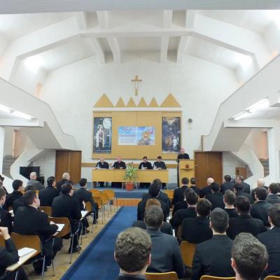 14 martie: Simpozionul "Credinţa dintotdeauna şi omul de astăzi" la Institutul Teologic Romano-Catolic "Sfântul Iosif"