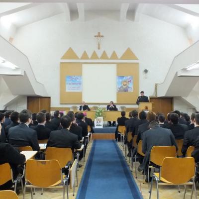 14 martie: Simpozionul "Credinţa dintotdeauna şi omul de astăzi" la Institutul Teologic Romano-Catolic "Sfântul Iosif"