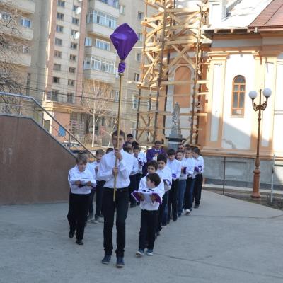 17 martie: Bacău "Sfântul Nicolae": Mandatul ministranţilor