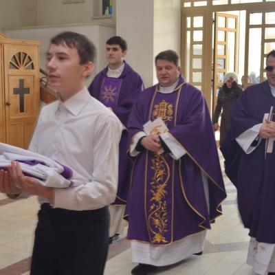 17 martie: Bacău "Sfântul Nicolae": Mandatul ministranţilor