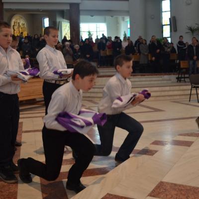 17 martie: Bacău "Sfântul Nicolae": Mandatul ministranţilor