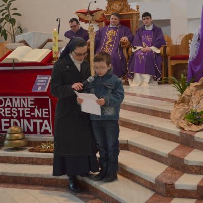 17 martie: Bacău "Sfântul Nicolae": Mandatul ministranţilor