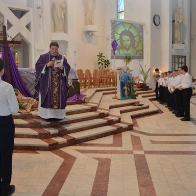 17 martie: Bacău "Sfântul Nicolae": Mandatul ministranţilor