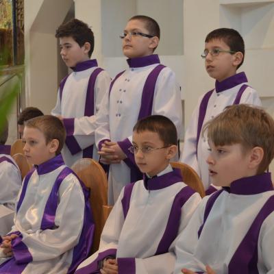 17 martie: Bacău "Sfântul Nicolae": Mandatul ministranţilor