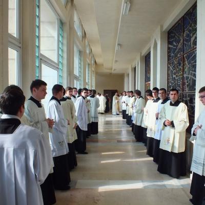 19 martie: Iaşi (ITRC): Instituire de lectori şi acoliţi