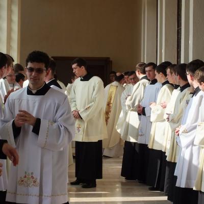 19 martie: Iaşi (ITRC): Instituire de lectori şi acoliţi
