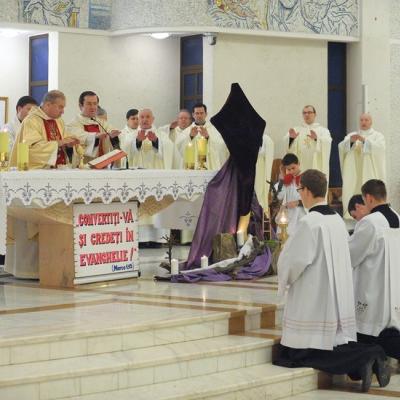 19 martie: Iaşi (catedrală): Liturghia solemnă de Sfântul Iosif şi de mulţumire pentru inaugurarea pontificatului papei Francisc
