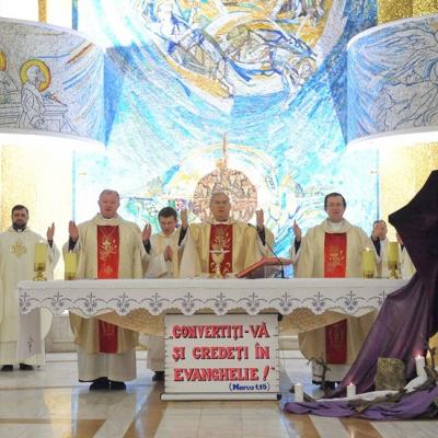 19 martie: Iaşi (catedrală): Liturghia solemnă de Sfântul Iosif şi de mulţumire pentru inaugurarea pontificatului papei Francisc