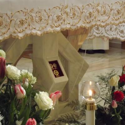 19 martie: Bacău: Hramul Seminarului şi depunerea relicvelor în capelă (19 martie 2013)