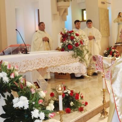 19 martie: Bacău: Hramul Seminarului şi depunerea relicvelor în capelă (19 martie 2013)