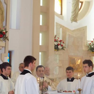 19 martie: Bacău: Hramul Seminarului şi depunerea relicvelor în capelă (19 martie 2013)