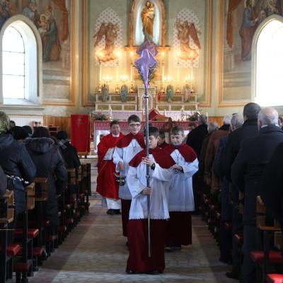 24 martie: Buruieneşti: Calea Sfintei Cruci a familiilor pe străzile comunităţii