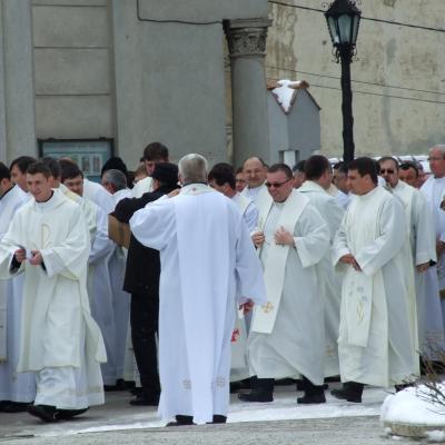 28 martie: Iaşi: Liturghia Crismei la catedrală