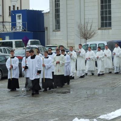 28 martie: Iaşi: Liturghia Crismei la catedrală
