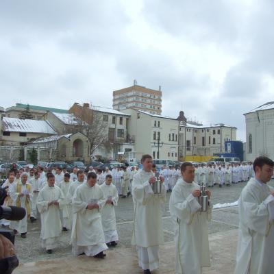 28 martie: Iaşi: Liturghia Crismei la catedrală