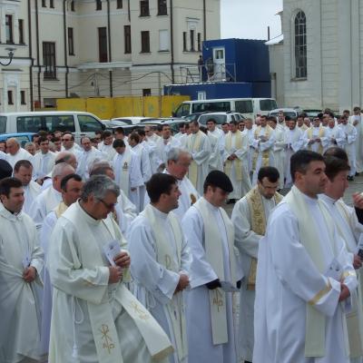28 martie: Iaşi: Liturghia Crismei la catedrală