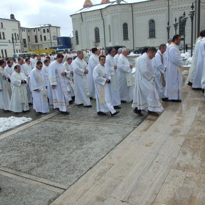 28 martie: Iaşi: Liturghia Crismei la catedrală