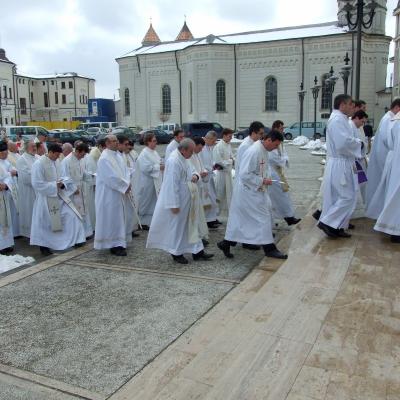 28 martie: Iaşi: Liturghia Crismei la catedrală