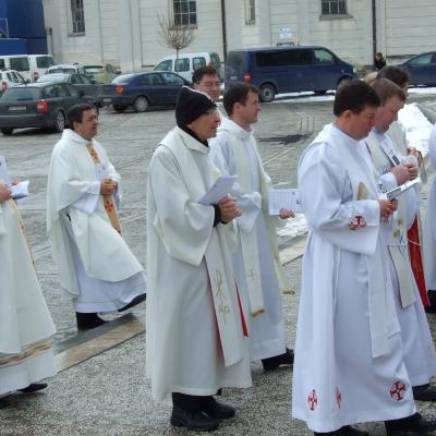 28 martie: Iaşi: Liturghia Crismei la catedrală