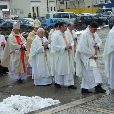 28 martie: Iaşi: Liturghia Crismei la catedrală
