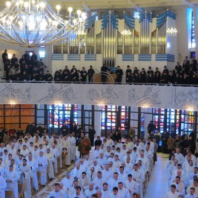 28 martie: Iaşi: Liturghia Crismei la catedrală