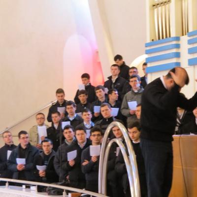 28 martie: Iaşi: Liturghia Crismei la catedrală
