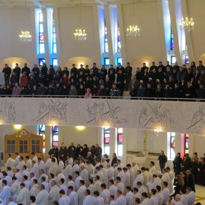 28 martie: Iaşi: Liturghia Crismei la catedrală