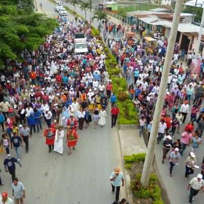 29 martie: Ecuador (Santa Lucia): Calea Crucii în Vinerea Mare