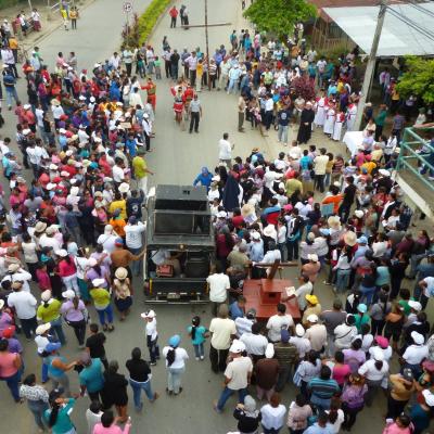 29 martie: Ecuador (Santa Lucia): Calea Crucii în Vinerea Mare