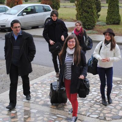 3 aprilie: Roman: Olimpiada Naţională de Religie - limba română, cultele romano-catolic şi greco-catolic. Ziua I