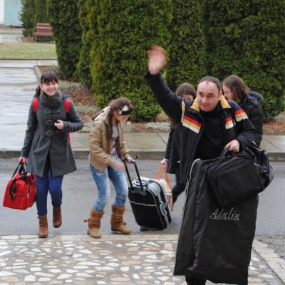 3 aprilie: Roman: Olimpiada Naţională de Religie - limba română, cultele romano-catolic şi greco-catolic. Ziua I