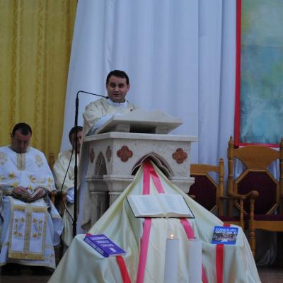 3 aprilie: Roman: Olimpiada Naţională de Religie - limba română, cultele romano-catolic şi greco-catolic. Ziua I