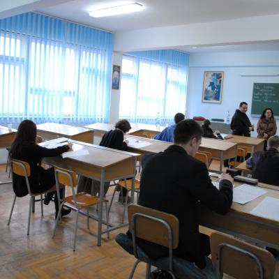 4 aprilie: Roman: Olimpiada Naţională de Religie - limba română, cultele romano-catolic şi greco-catolic. Ziua a II-a