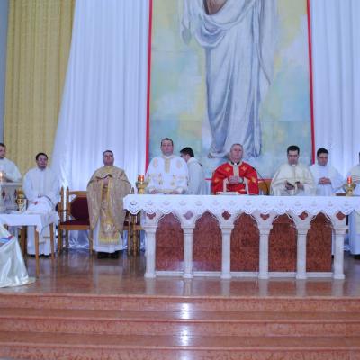 4 aprilie: Roman: Olimpiada Naţională de Religie - limba română, cultele romano-catolic şi greco-catolic. Ziua a II-a