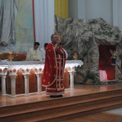 4 aprilie: Roman: Olimpiada Naţională de Religie - limba română, cultele romano-catolic şi greco-catolic. Ziua a II-a