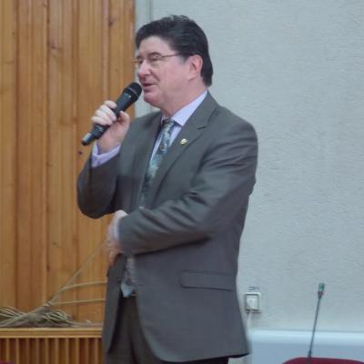 6 aprilie: Roman: Olimpiada Naţională de Religie - limba română, cultele romano-catolic şi greco-catolic. Ziua a IV-a