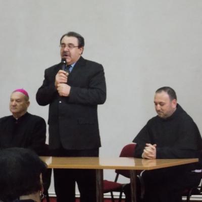 6 aprilie: Roman: Olimpiada Naţională de Religie - limba română, cultele romano-catolic şi greco-catolic. Ziua a IV-a