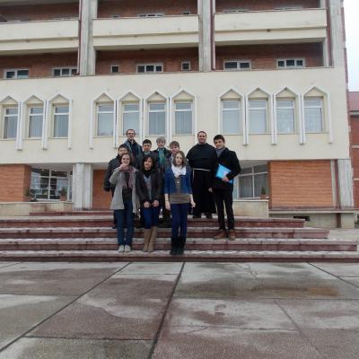 6 aprilie: Roman: Olimpiada Naţională de Religie - limba română, cultele romano-catolic şi greco-catolic. Ziua a IV-a