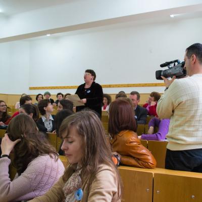 6 aprilie: Iaşi: Facultatea de Teologie Romano-Catolică la 10 ani de la înfiinţare